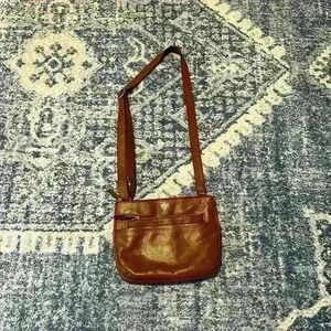 Fossil brown leather crossbody bag
